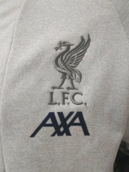 спортивный костюм Liverpool   2019-2020