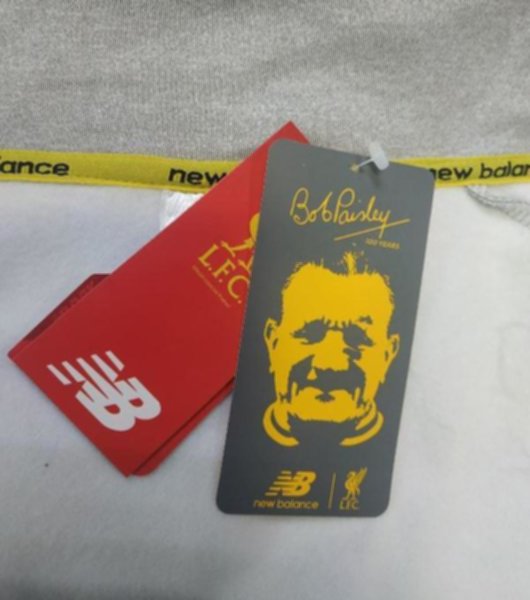 спортивный костюм Liverpool   2019-2020