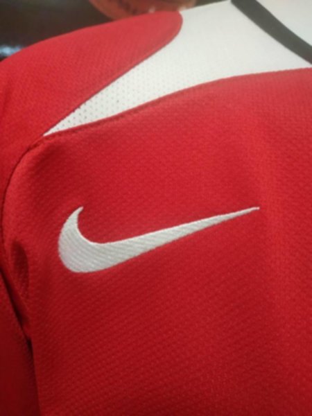 майка Manchester United 2005-2006  ретро  длинный рукав   полиэстер 100%