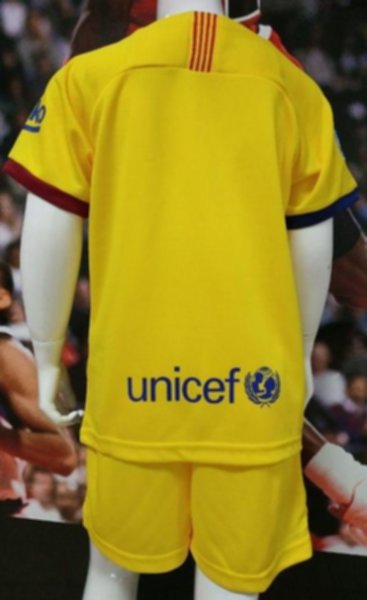 форма детская Barcelona  2019-2020  гостевая