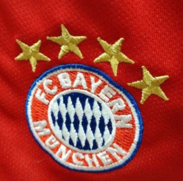 форма детская Bayern Munchen  2019-2020  домашняя
