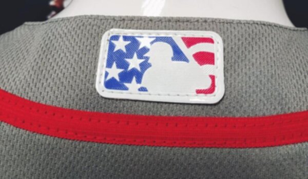 майка бейсбольная Atlanta Braves №10 Jones