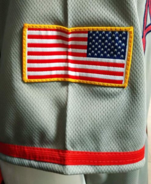 майка бейсбольная Atlanta Braves №10 Jones