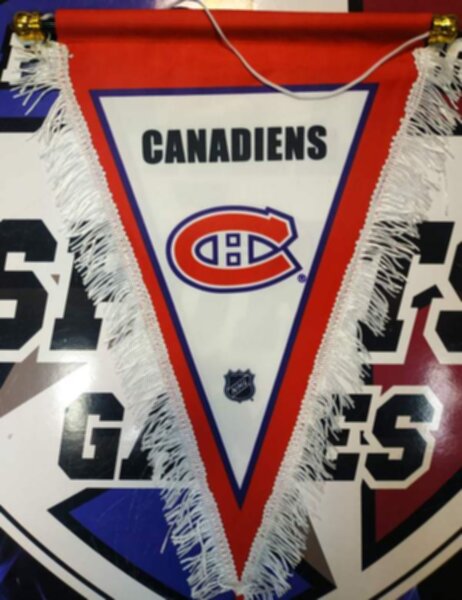 вымпел Montreal Canadiens  40 Х 25 см  матерчатый