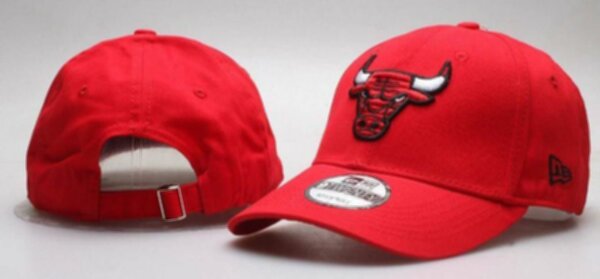 бейсболка Chicago Bulls