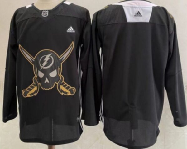 свитер хоккейный Tampa Bay Lightning   adidas