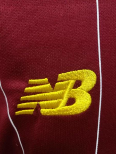 форма Liverpool №11 M.SALAH  2019-2020  домашняя