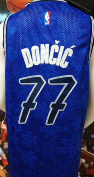 майка баскетбольная Dallas Mavericks №77 DONCIC  nike
