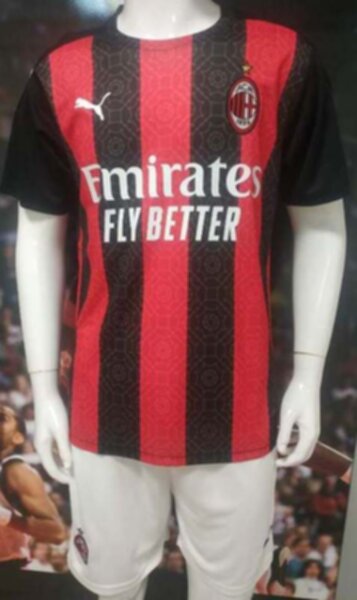 форма AC Milan  2020-2021  домашняя   полиэстер 100%