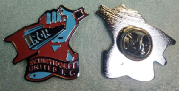 значок Scunthorpe United  №1129  3 x 2 см металл