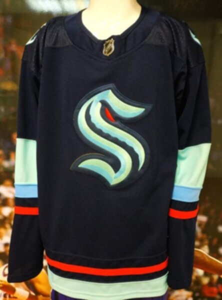 свитер хоккейный  Seattle Kraken