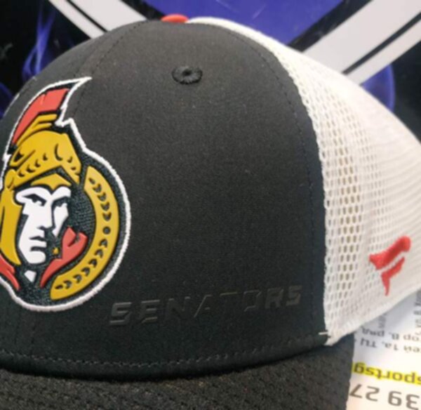 бейсболка Ottawa Senators