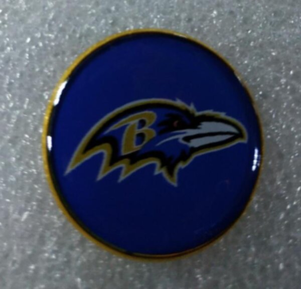 значок Baltimore Ravens  №1237  2,5 см металл+полимерная смола