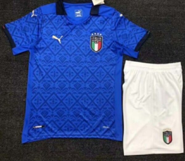 форма сборной Италии  Euro 2020