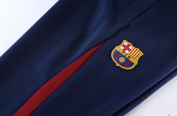 спортивный костюм  Barcelona  2021-2022  Nike полиэстер 100%