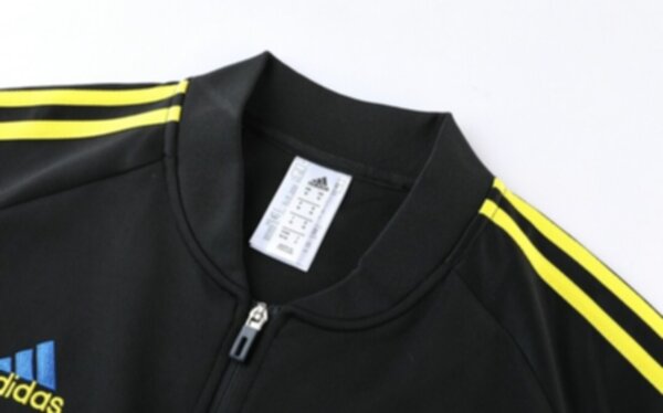 мастерка Manchester United  2021-2022  Adidas  полиэстер 100%