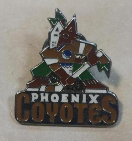 значок  Phoenix  Coyotes   №0944   3 см х 2 см  металл