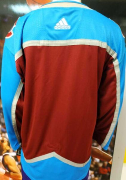 свитер хоккейный Colorado Avalanche adidas