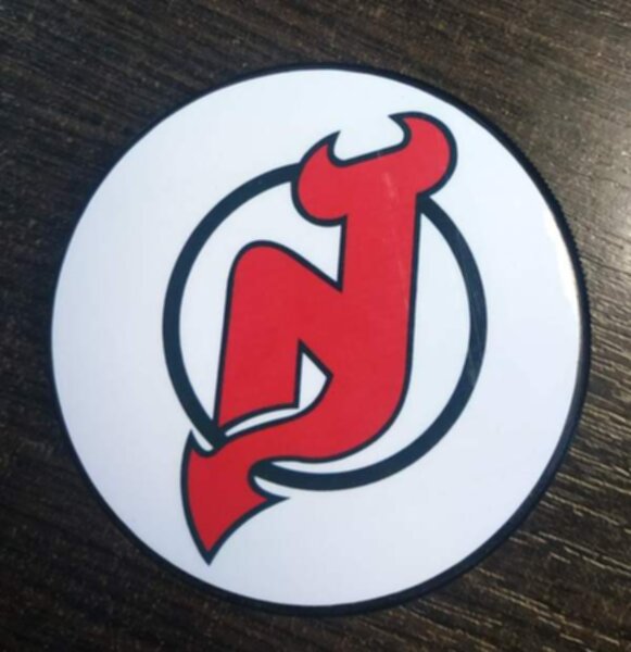 шайба сувенирная New Jersey Devils