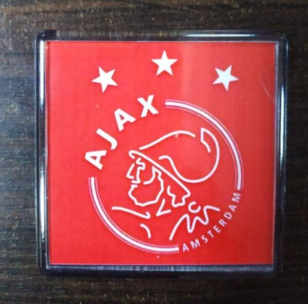 магнит Аякс  6х6см пластик