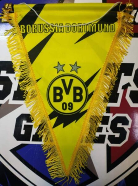 вымпел Borussia Dortmund  40 Х 25 см  матерчатый
