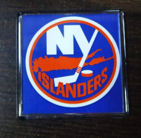 магнит New York Islanders  6х6см пластик