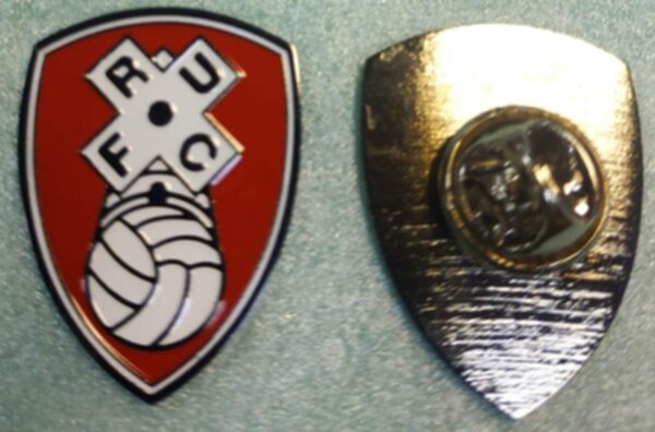 значок Rotherham United  №1150  2,5 х 2 см металл