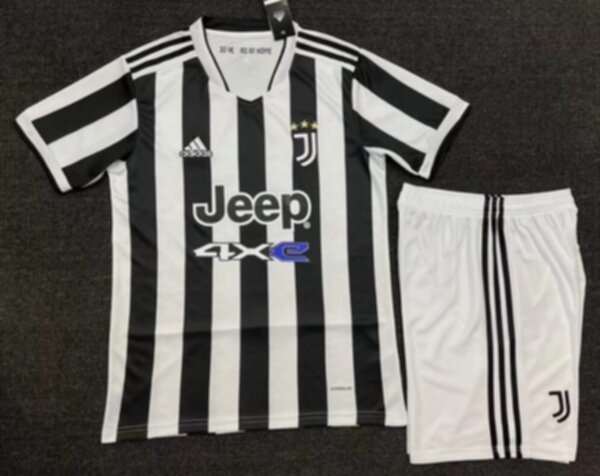 форма детская Juventus  2021-2022  домашняя