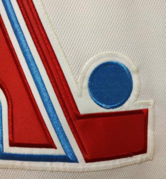 свитер  хоккейный  Colorado Avalanche №29 MacKINNON