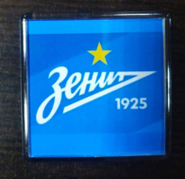 магнит Зенит   6х6см пластик