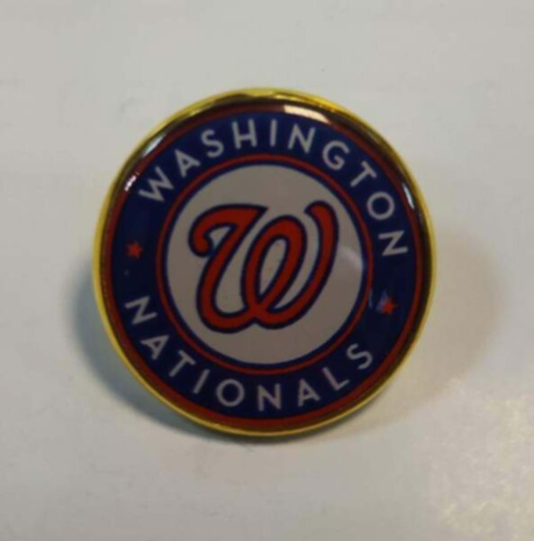 значок   Washington Nationals  №1029   2,5 см  металл+полимерная смола