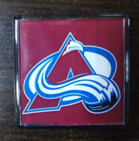 магнит Colorado Avalanche  6х6см пластик