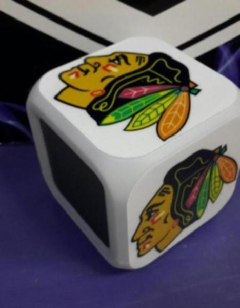 часы с LED Chicago Blackhawks  8х8х8см