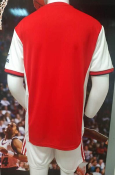 форма Arsenal   2021-2022  домашняя