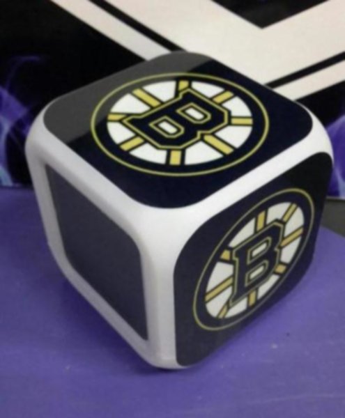 часы с LED Boston Bruins  8х8х8см
