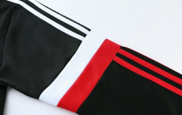 мастерка Manchester United  2021-2022  Adidas  полиэстер 100%