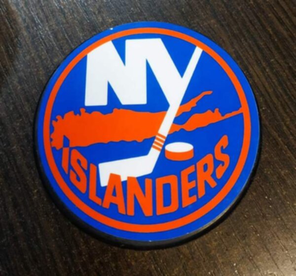 шайба сувенирная New York Islanders