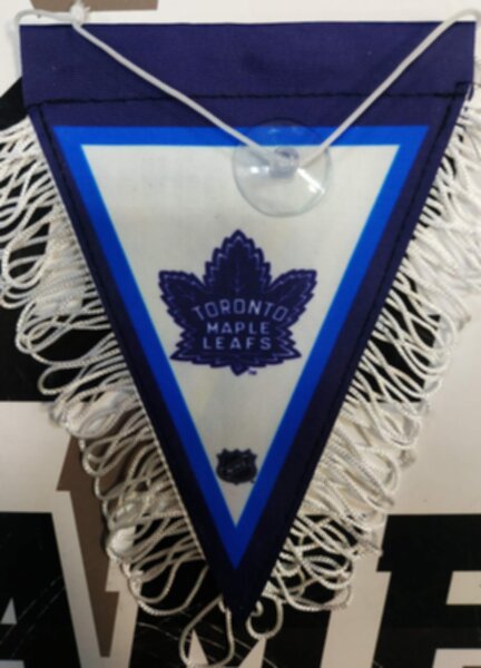 вымпел   Toronto Maple Leafs  16 Х 11 см  матерчатый
