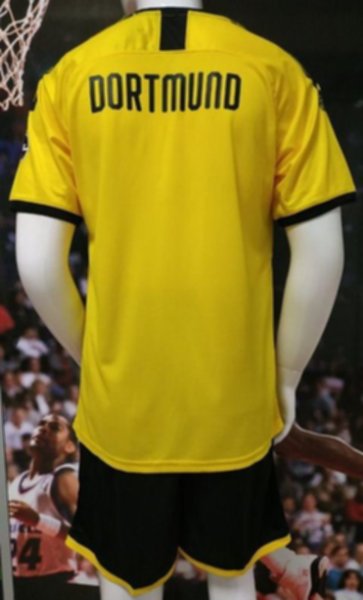 форма Borussia Dortmund   2019-2020   домашняя 