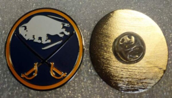 значок Buffalo Sabres  №1154  3 см металл