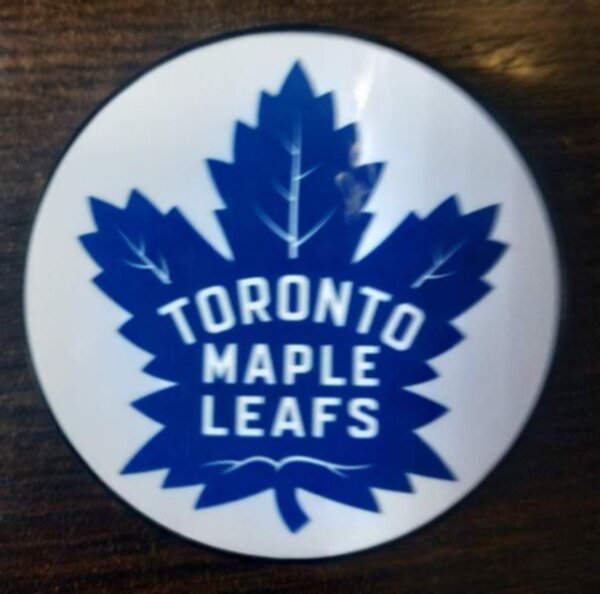 шайба сувенирная Toronto Maple Leafs