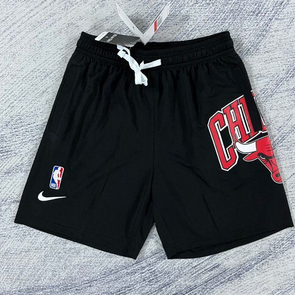 трусы  баскетбольные Chicago Bulls  nike