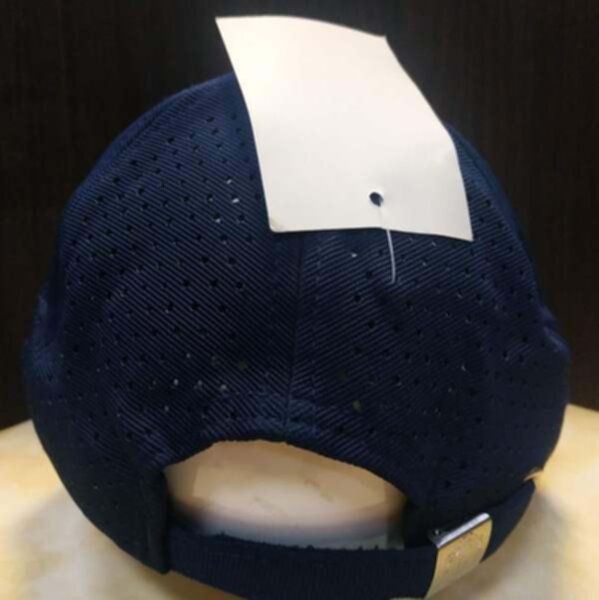 бейсболка Manchester United