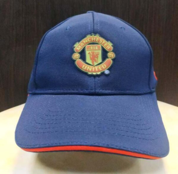 бейсболка Manchester United