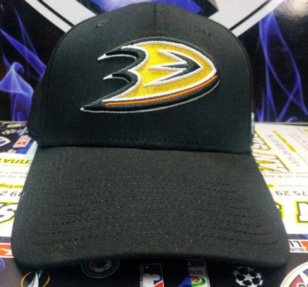 бейсболка Anaheim Ducks