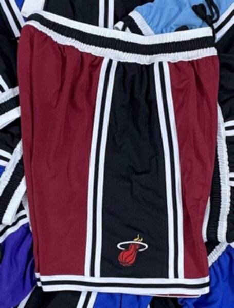 трусы баскетбольные Miami Heat  nike