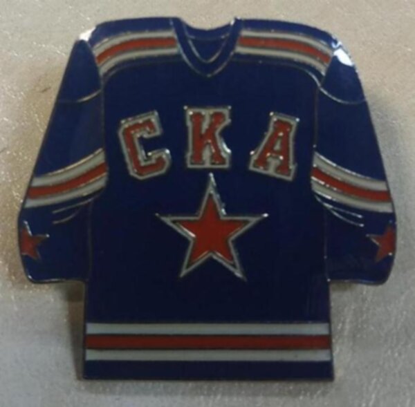 значок  СКА   №0938   3 см х 3 см  металл