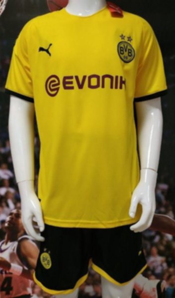 форма Borussia Dortmund   2019-2020   домашняя 