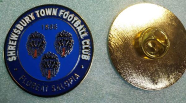 значок Shrewsbury Town №1143  3 см металл
