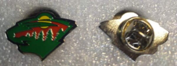 значок  Minnesota Wild №1182  2,5 х 1,5 см  металл